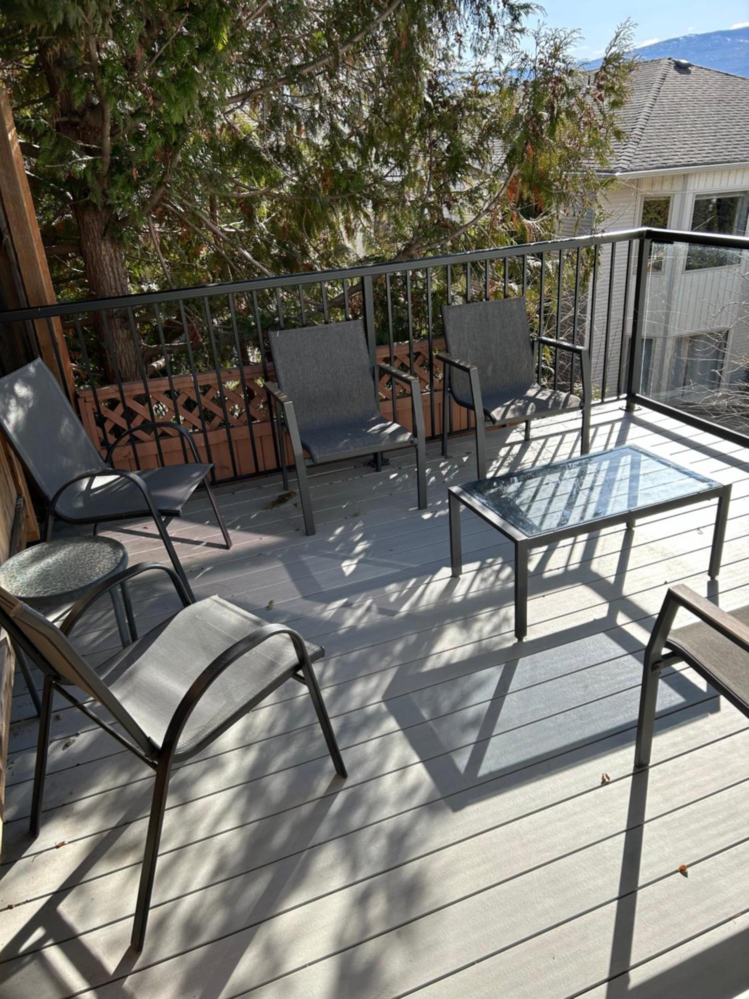 Holiday home Lakefront Wine Trail Fully Licensed Modern West Kelowna